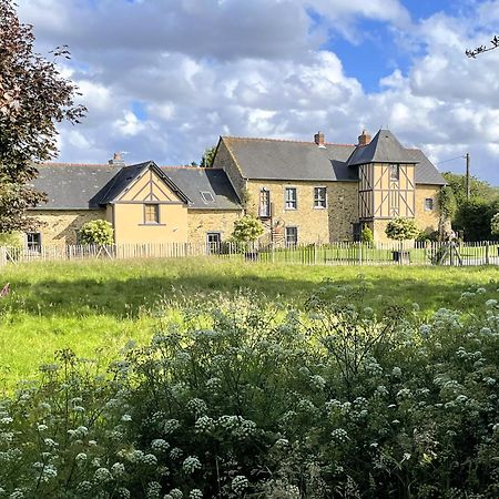 Appart' D'Hotes , Ch Et Gite Au Manoir De La Haute Pilais Chantepie Bagian luar foto